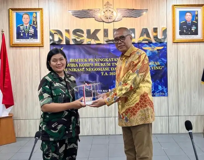 Ketua Umum DePA-RI Bicara di Mabes TNI Angkatan Udara, Dorong Perwira Kuasai Negosiasi hingga Manajemen Konflik