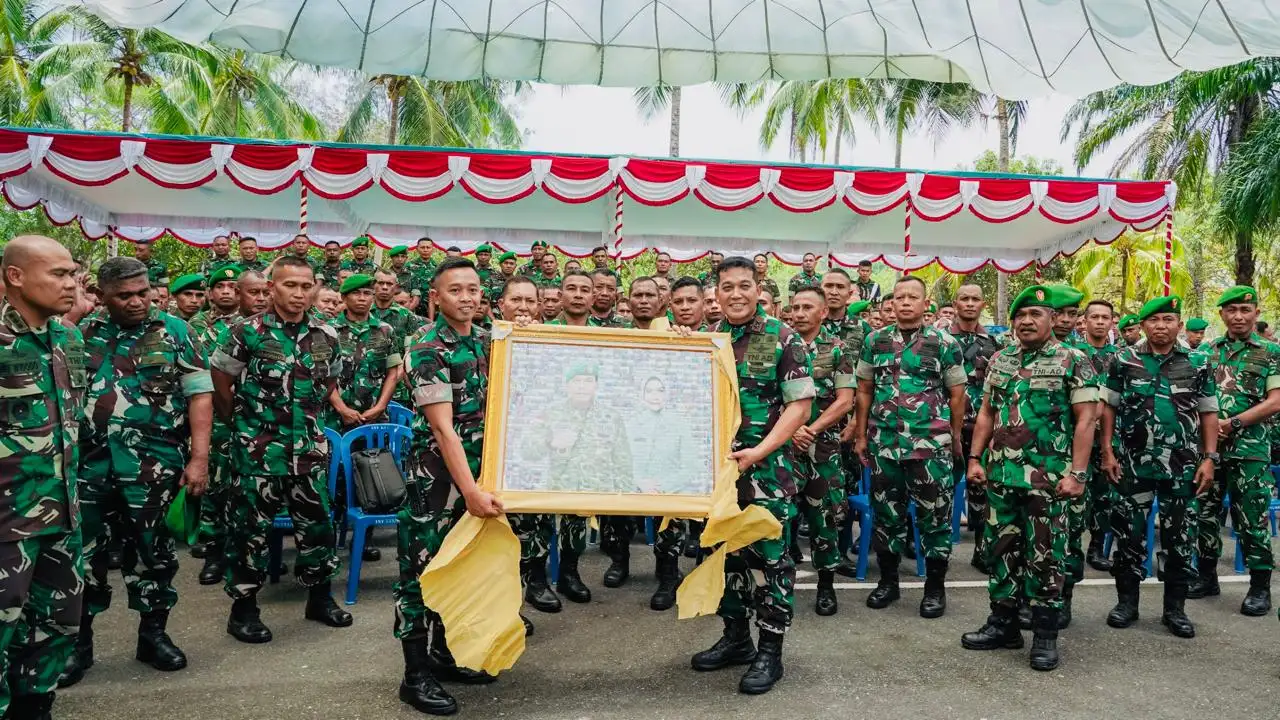 Pesan Pangdam Pattimura di Tengah Prajurit Kabaresi: Bersyukur, Berprestasi dan Jaga Kehormatan