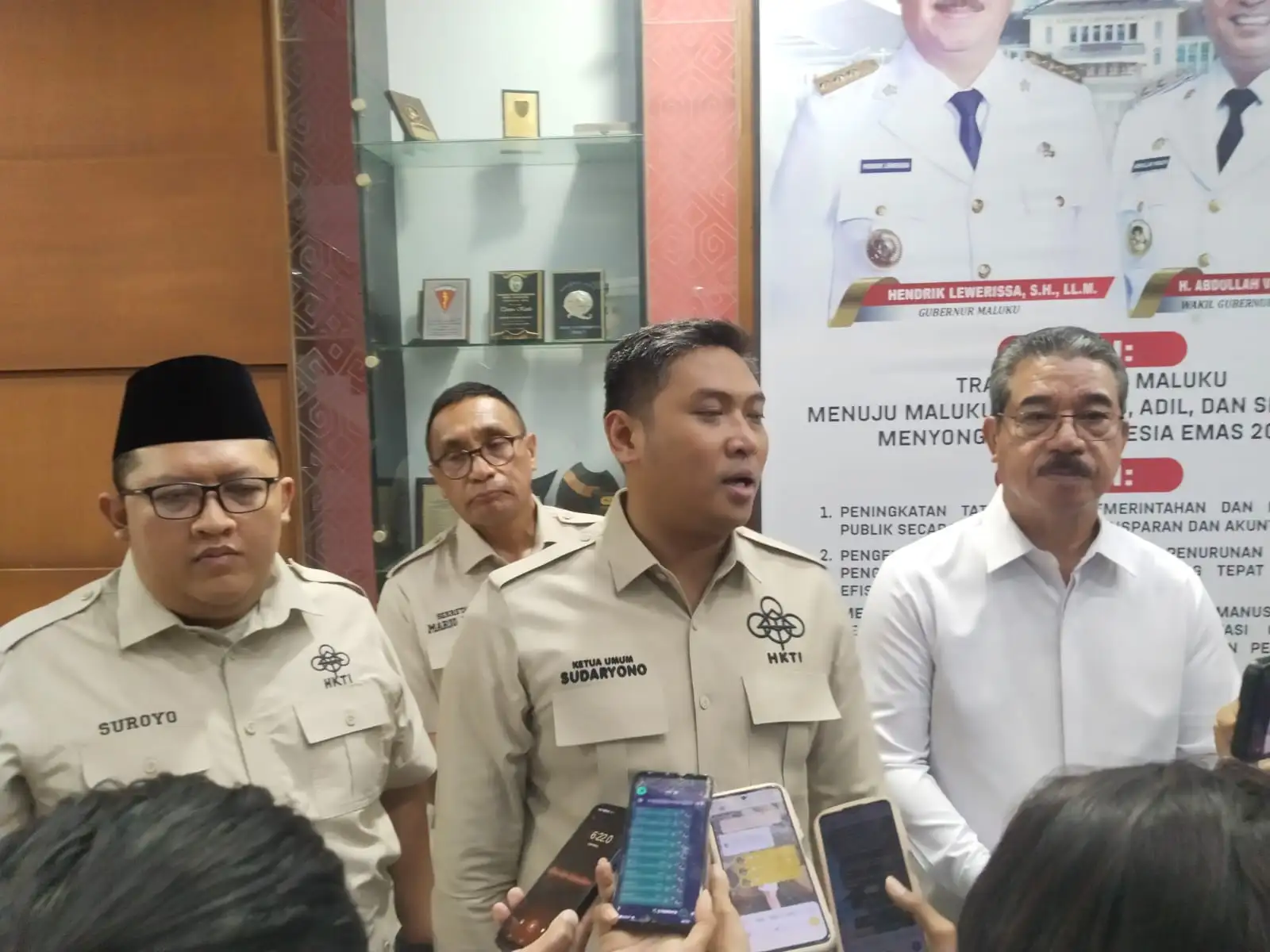 HKTI Kini Satu Dan Bagian Pemerintah Gubernur Hendrik Lewerissa Dilantik Pimpin HKTI Maluku, Target Swasembada & Eksekusi Potensi Daerah
