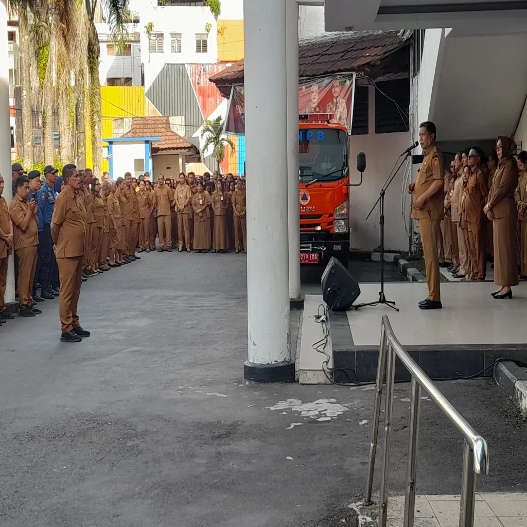 Pimpin Apel Pagi Walikota Tegaskan Pentingnya Kemampuan Beradaptasi Dan Kedisiplinan Dalam Pengelolaan Anggaran