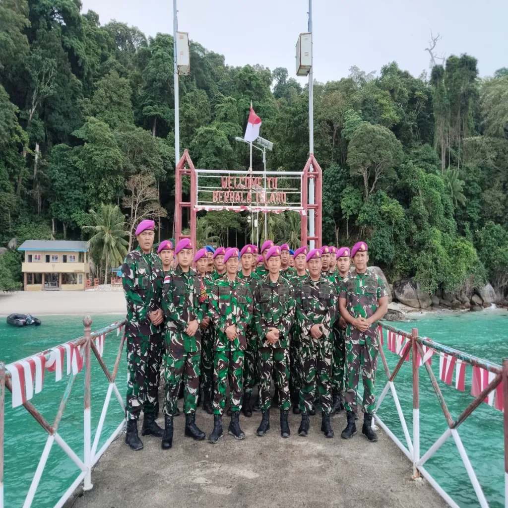 Danpasmar 1 Kunjungi Prajuritnya Yang Berjaga di Pulau Berhala  SUMATERA UTARA Tribunnusantara-web.id Komandan Pasmar 1 (Danpasmar 1) Brigjen TNI (Mar) Ena Sulaksana, S.E., mengunjungi para prajuritny