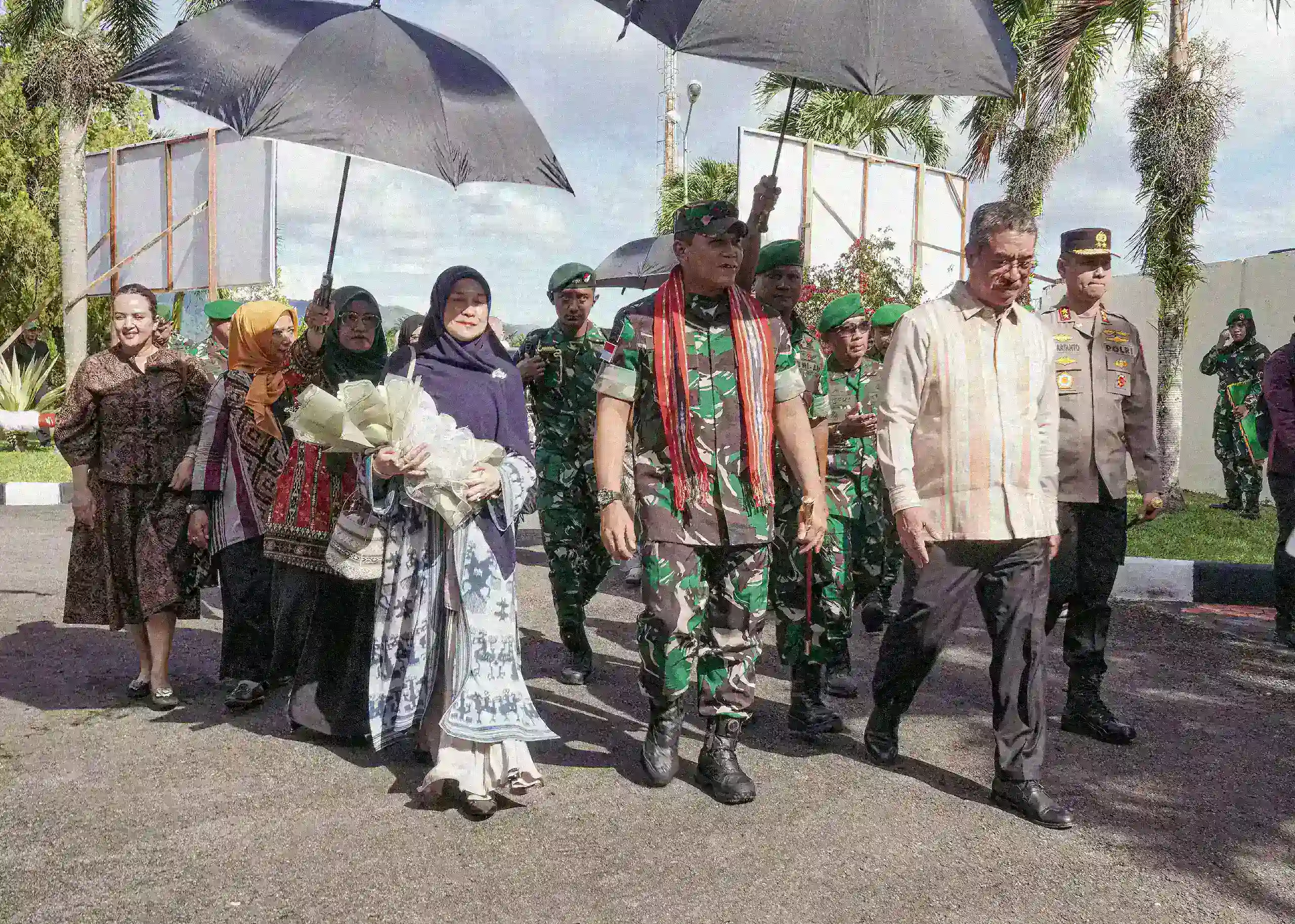 Sang Jenderal Petarung Tiba di Bumi  Raja-Raja: Mayjen TNI Dody Triwinarto Resmi Injakkan Kaki di Maluku