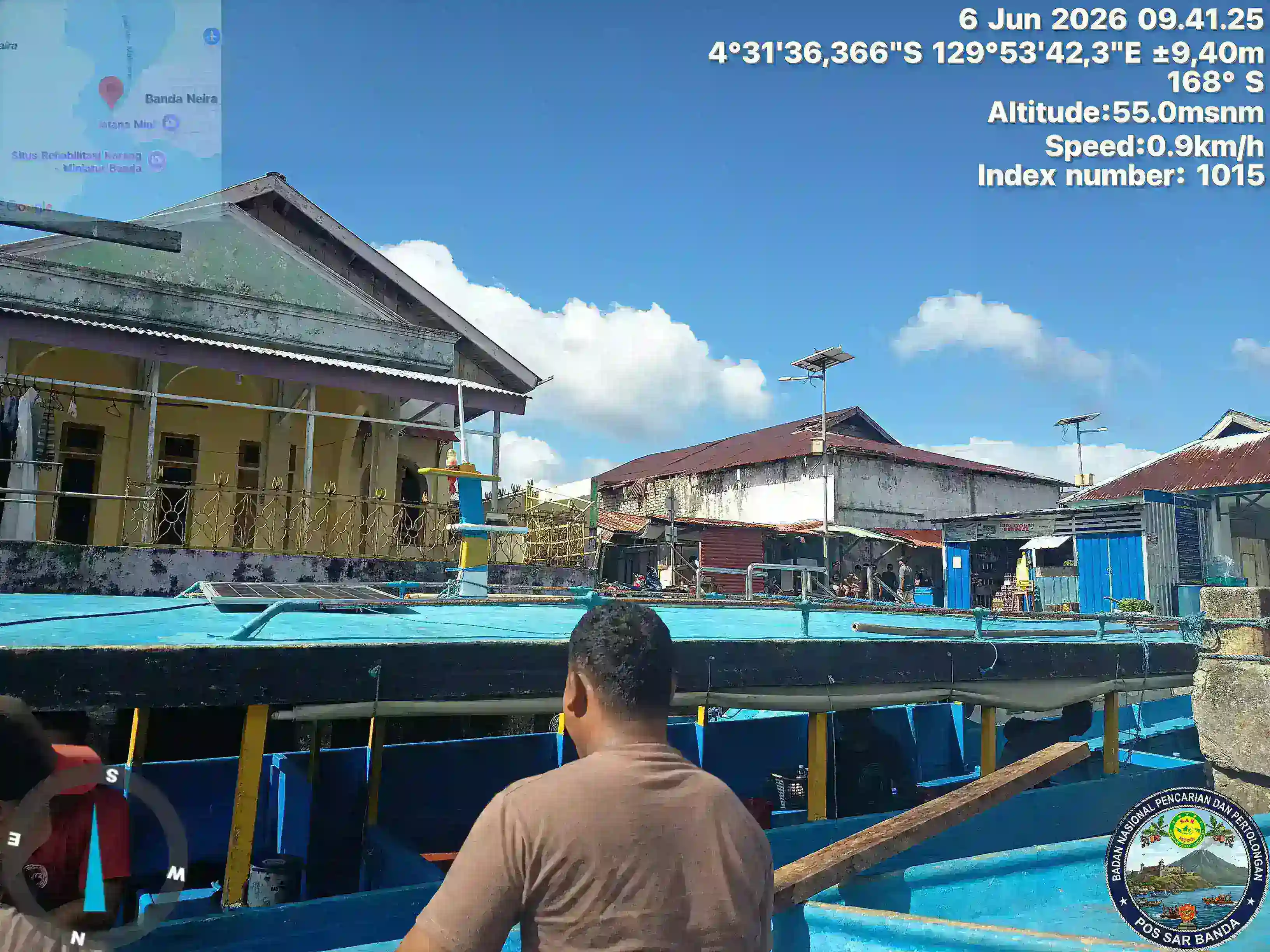 Longboat Mati mesin disekitar perairan antara P. Hatta dan Desa Dender Banda Besar, Kabupaten Maluku Tengah