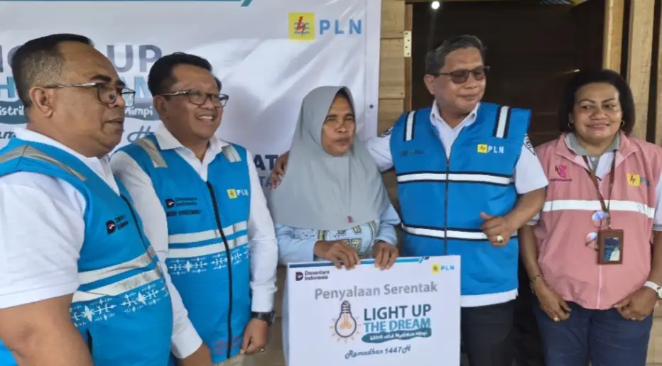 Kota Ambon Harus 'Manyala': 26 KK Terima Bantuan Pasang Listrik dari PLN