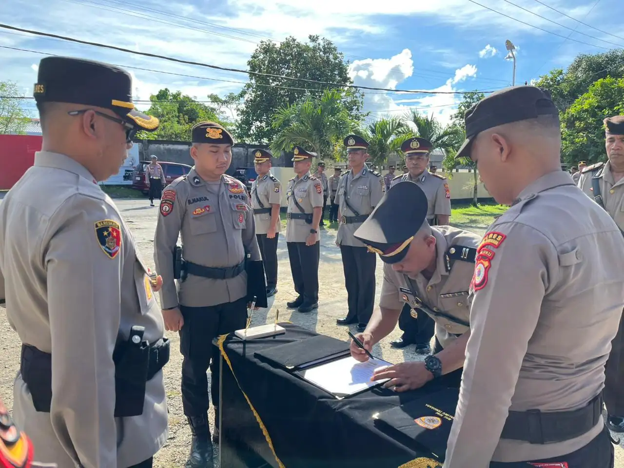 SERTIJAB DI POLRES MALRA: KOMPOL NOOVY EDWARD SAPULETTE RESMI JABAT WAKAPOLRES