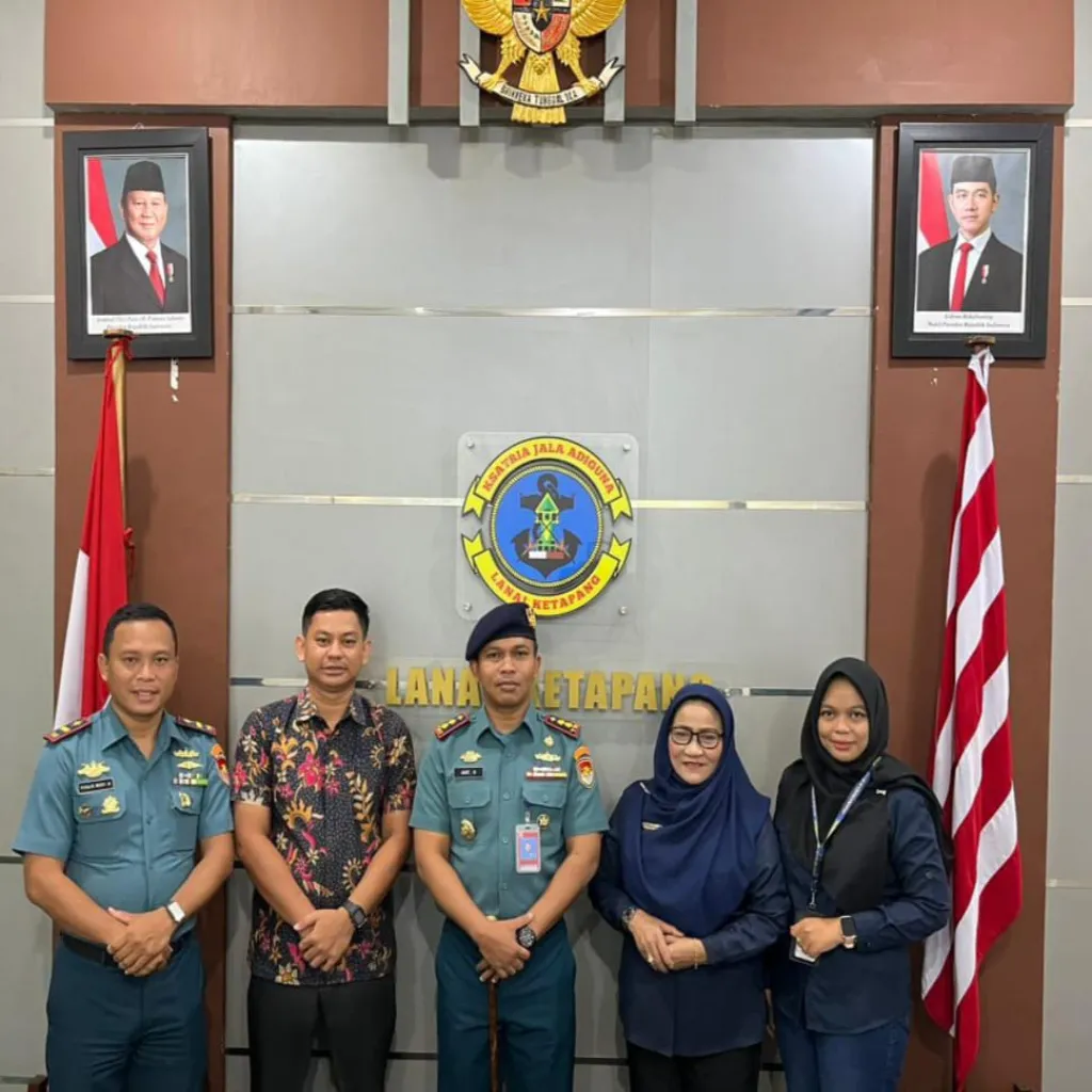 Danlanal Ketapang Gaungkan Semangat Kejayaan Laut Nusantara di Talk Show Radio Ketapang