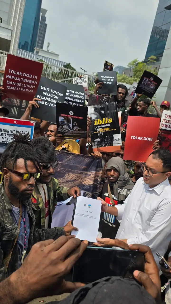 Mahasiswa Paniai Se-Indonesi di Jakarta, Tolak DOB, Investasi Minerba, danimilistrik  