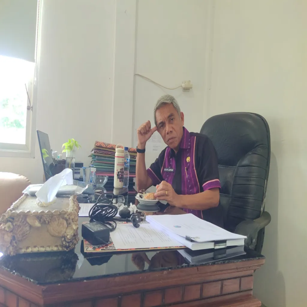 Diduga Cekik dan Paksa Minum Miras, Anggota DPRD Hanura MBD Dilaporkan ke Polisi