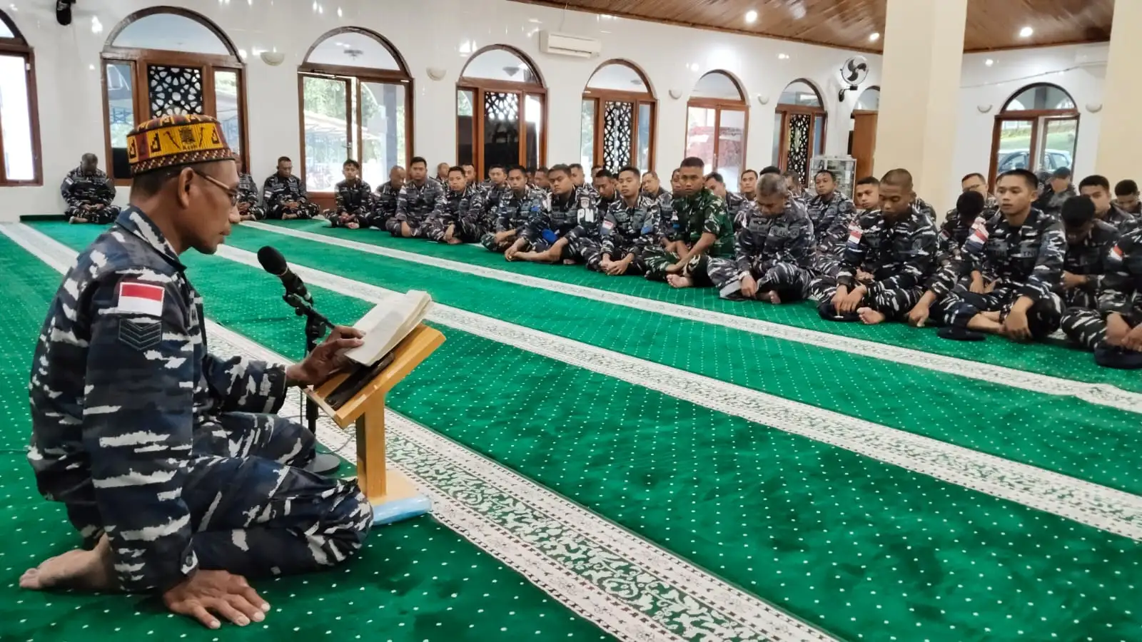 Perkokoh Karakter Prajurit Jalasena, Kodaeral IX Gelar Kausri Agama di Masjid Nurul Iman dan Gereja Mahanaim
