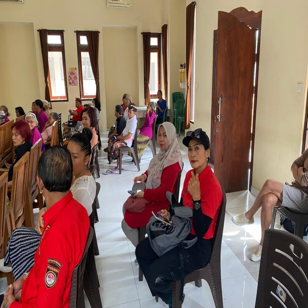 Setya Kita Pancasila Bali Sapa Lansia di Panti Werdha: Pesan Cinta dan Penghormatan untuk Orang Tua